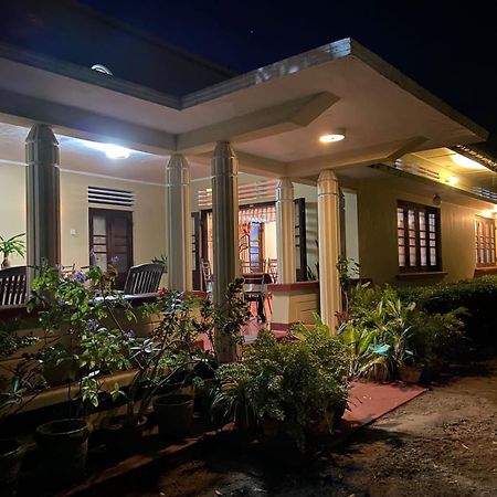 Sujatha Villa Paradise Тангалла Экстерьер фото